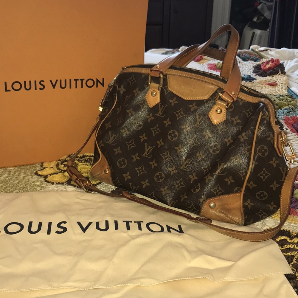 Older model AUTHENTIC Louis Vuitton top handle.